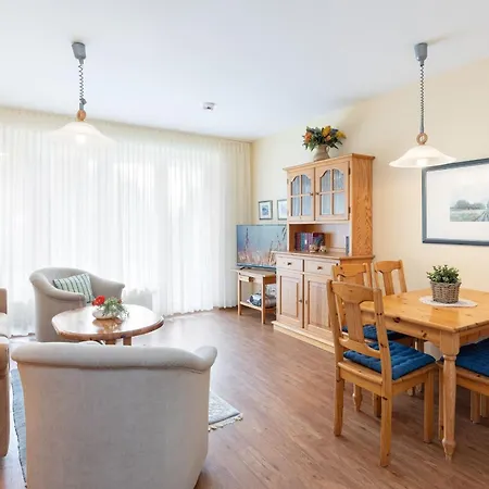 Apartment Wiesenklee Mit Terrasse Im Kaiserhof 1 Kellenhusen