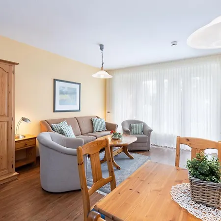 Apartment Wiesenklee Mit Terrasse Im Kaiserhof 1